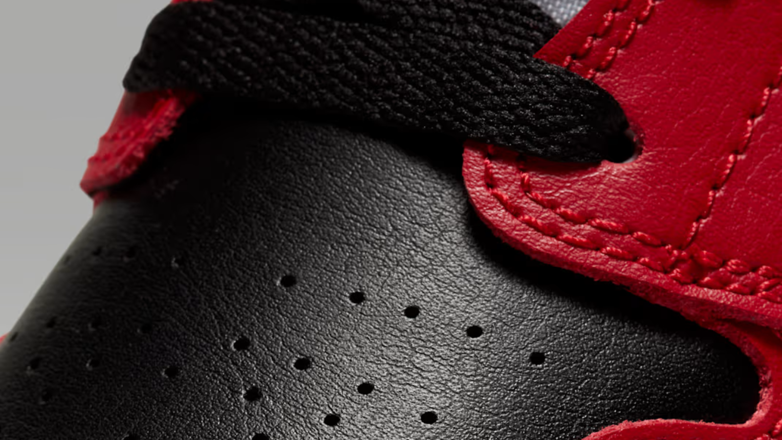 Nike Air Jordan 1 High OG WMNS